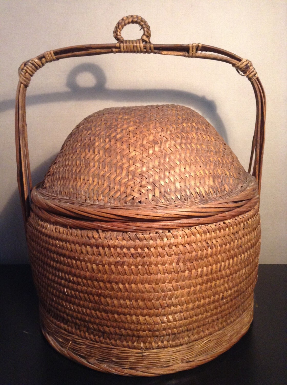 Vintage woven Chinese lidded basket with handle