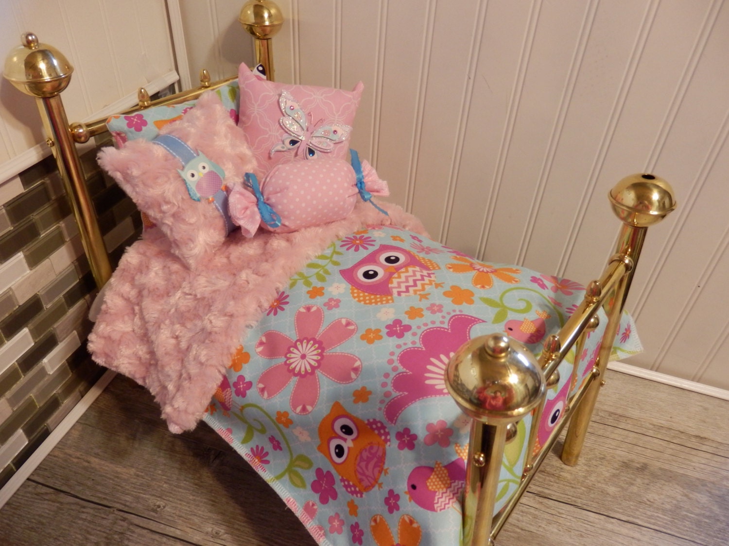 American girl doll bedding Pink and Orangel owls Comforter