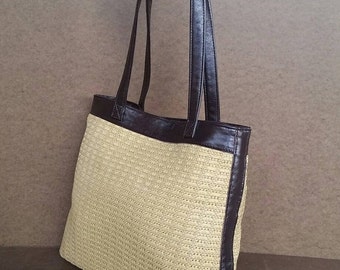 SALE 20% OFF Tote Handbag with Raffia and Leather / by Fgalaze