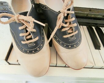 Vintage, Soft Leather, Saddle Shoes. Made in USA, Womens' Size 4, Rock A Billy
