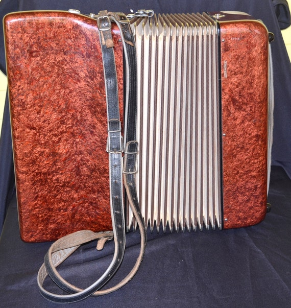 Vintage Piano Accordion Accordeon BUSILACCHIO made in by AKSTAFA