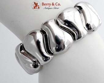 SaLe! sALe! Modernist Bracelet Sterling Silver