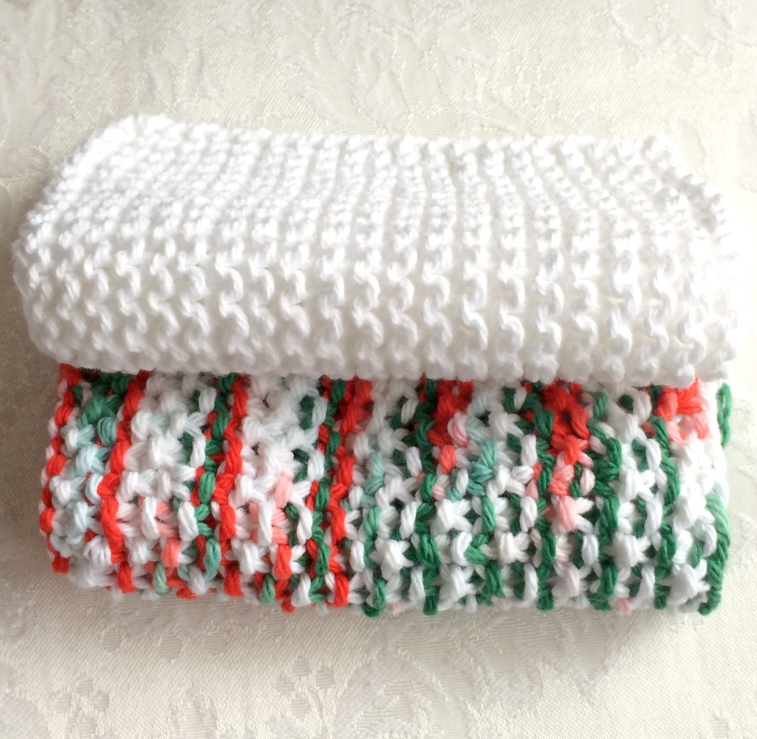 Knit Washcloth Set 100 Percent Cotton Yarn Red White and Green