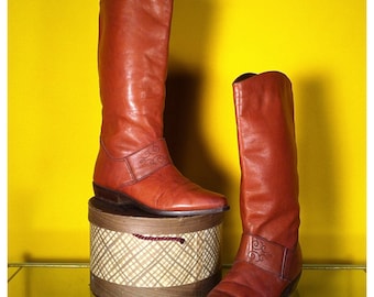 Vintage '70s Leather Riding Boot, size 8