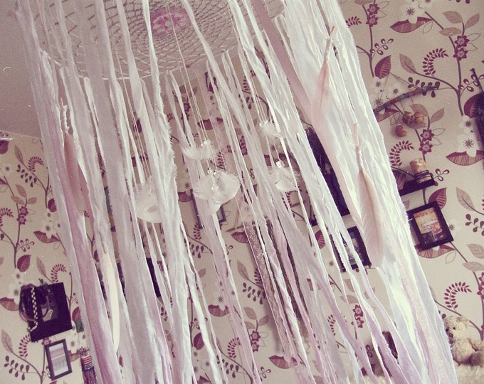 Girls Bed Canopy - Country Chic - Lace Bed Crown - Baby Crib Canopy - Boho Nursery - Bedroom Decor - Dreamcatcher Mobile - Bohemian Home