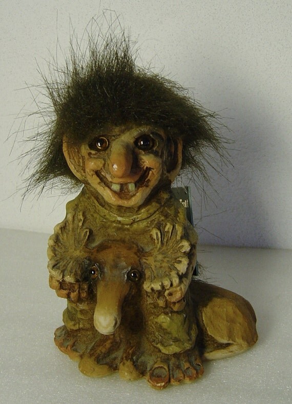 cute vintage Fosse Norway Troll with elk 212 with tag