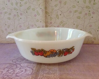 Vintage Anchor Hocking Fire King Fruit Harvest 1 1/2 Quart Casserole 437