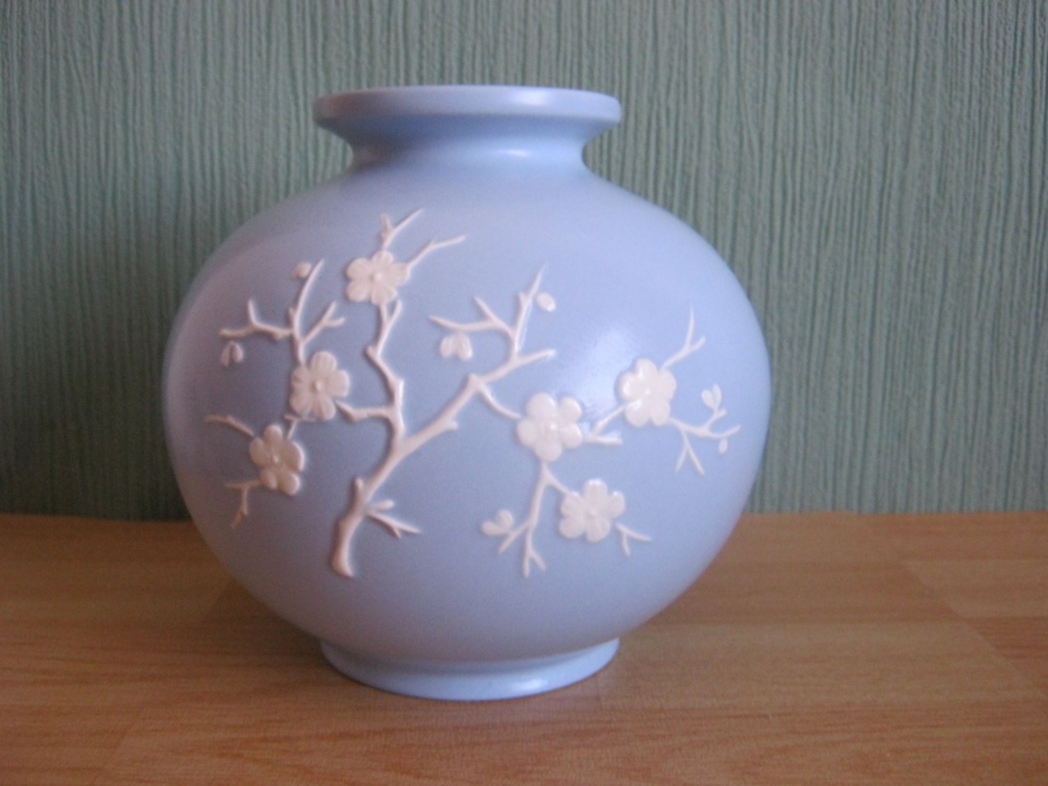 Copeland Spode blue and white Round vase cherry blossom
