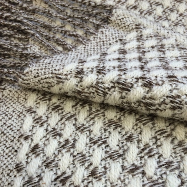 The highest quality wool blankets and bedspreads von boteh auf etsy