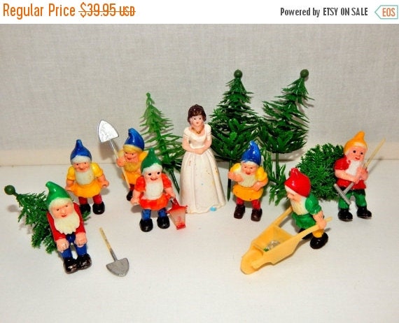 Snow White And Seven Dwarfs Celluloid Cake Topper By