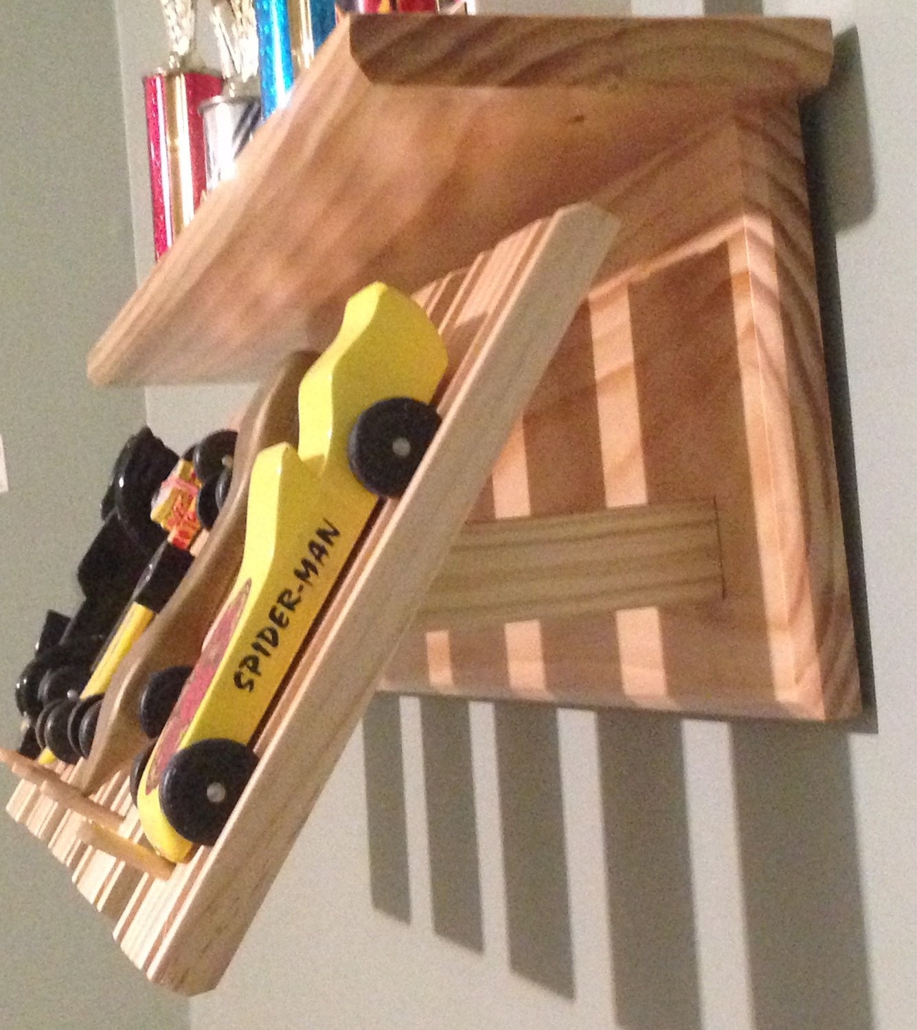 Derby Car Display Wall Shelf Pinewood CubScout Derby Shelf