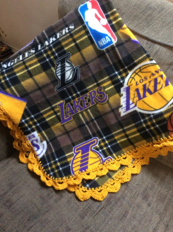 Los Angeles Lakers Fleece Blanket with Crocheted Edge