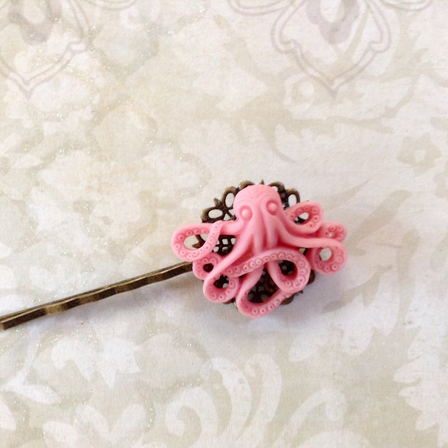 Pinkie Octopus Hair Clip