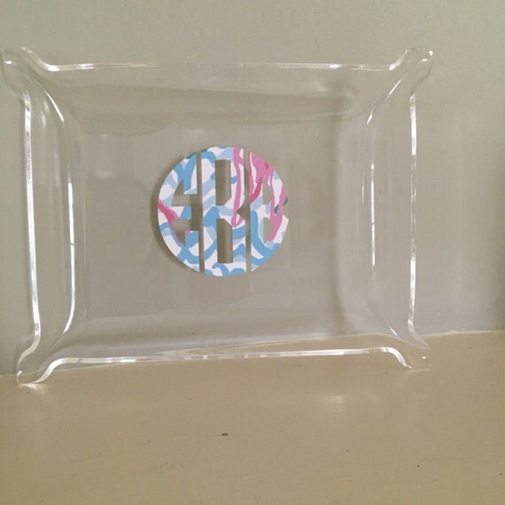 Items similar to Acrylic Tray on Etsy