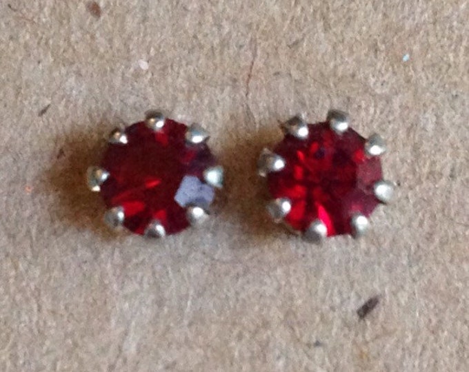 Storewide 25% Off SALE Vintage Gold Tone Ruby Red Rhinestone Designer Stud Earrings Featuring Petite Style Design