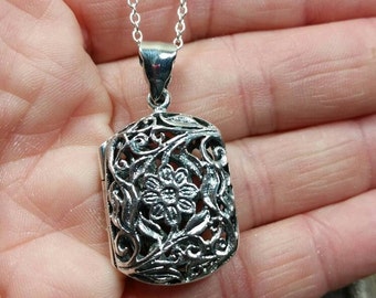 Sterling Silver Essential-Oil Diffusing Locket Necklace / aromatherapy /sterling silver delicate chain / EO locket/flower locket diffuser