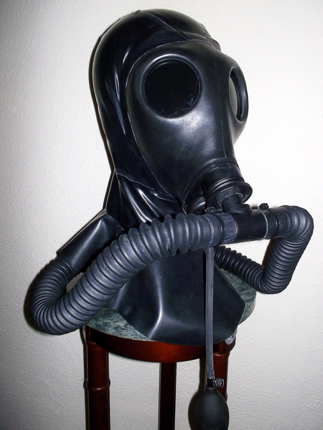 Fetish Heavy Rubber Latex Gas Mask Hood W Tinted Lenses Twin