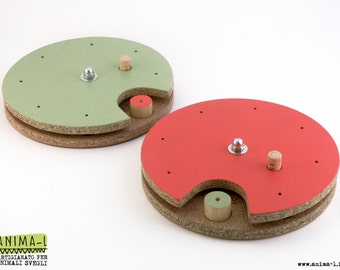 Cake game PROBLEM SOLVING for dogs made of recycled materials and hand made