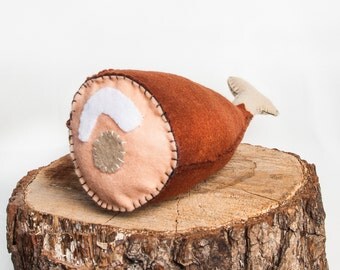 Felt catnip kicker - Novelty meat - Cat toy - Funny cat gift - Luxury handmade toys