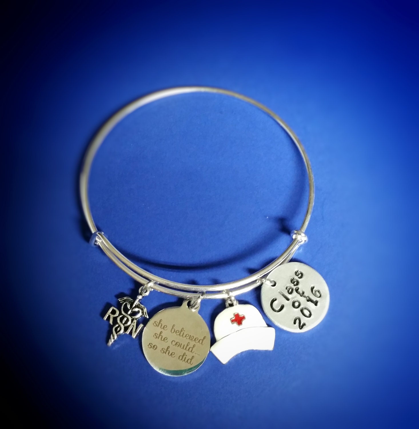Gifts For Nurses Nurse Doctor Appreciation Keychain - Heart, Cap, Syringe & Stethoscope Charms Medical Themed Keychain Gift - Foto 7