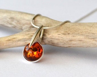Amber Necklace - Amber Pendant, Amber Jewelry, Natural Amber Pendant, Amber Gift Jewelry