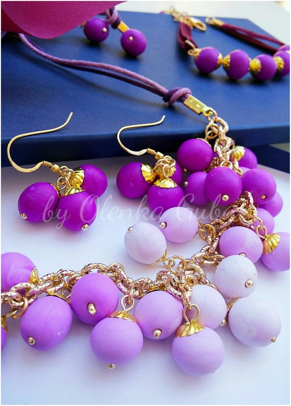 lilac bead necklace
