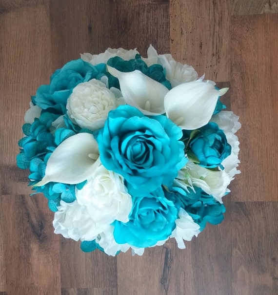 Teal and Cream bridal bouquet