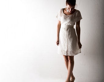 Short Wedding dress, Lace wedding dress, Simple wedding dress, Alternative wedding dress, reception wedding dress, Bohemian wedding dress