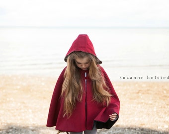 Traveller Cape - Unisex PDF Sewing Pattern