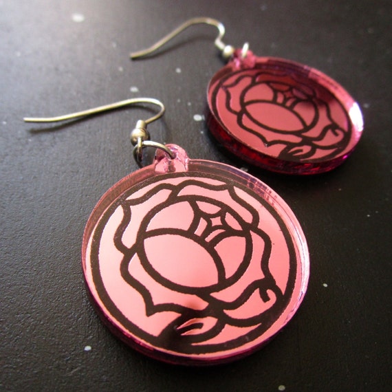 Revolutionary Girl Utena Duelest Rose Crest Mirrored