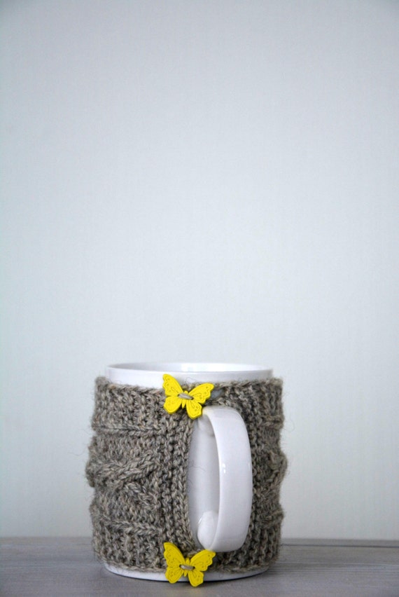 Items similar to Knit coffee mug cozy / mug warmer with cable pattern, grey c...