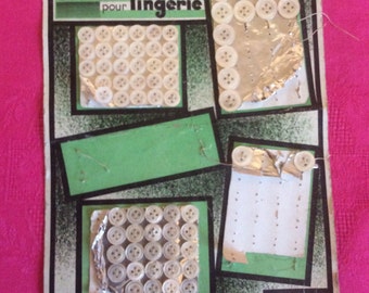 Vintage 60's mother of pearl button set