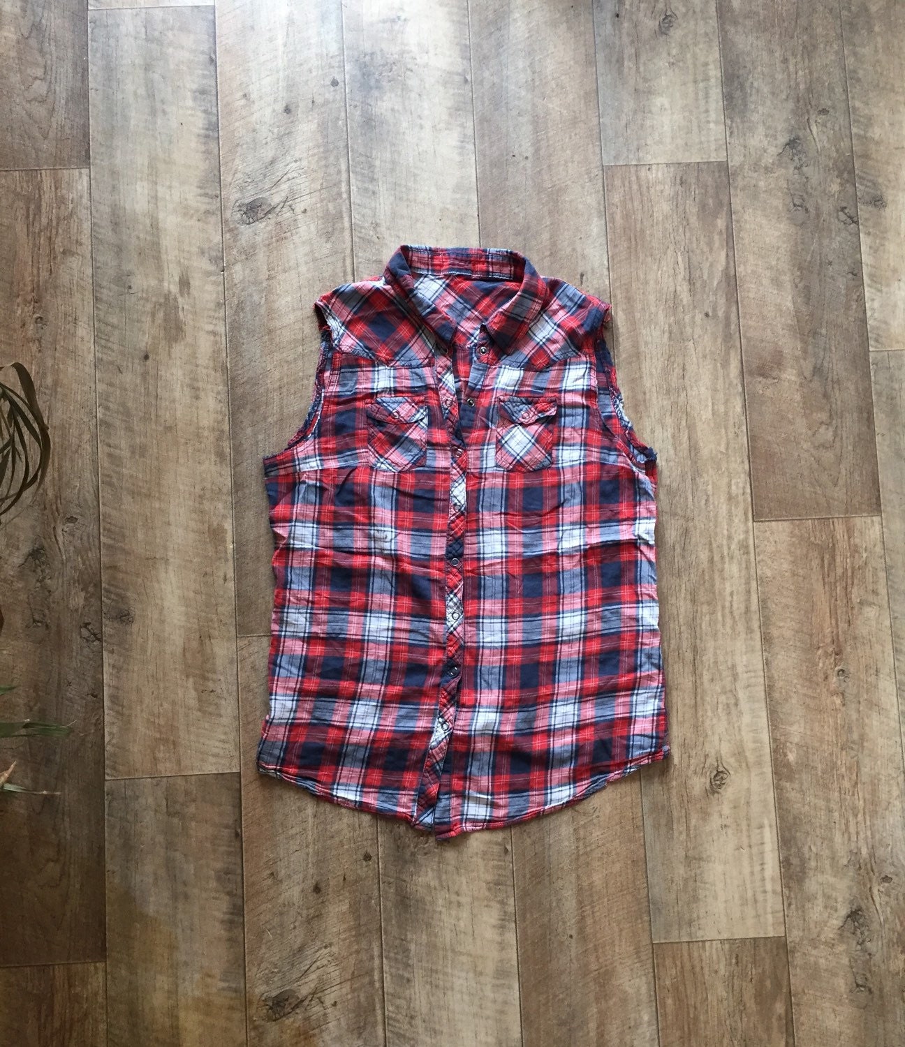 cutoff shirt