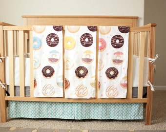 Organic swaddle / Toddler Blanket - Donuts / Donut Blanket / Baby Girl Gift / Baby Shower Gift / Baby Christmas Gift / Organic Baby Blanket