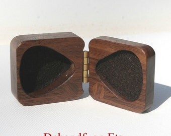 Summer Party -SALE- Summer Outdoors - Custom Guitar Pick - FREE - Guitar Pick Holder, Case, Gift for him, Gift for Boyfriend, Groomsmen gift