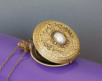 Victorian Style Locket Heirloom Locket Necklace Secret Engagement Locket Ornate Locket Wedding Jewelry Bridal Gift Bridal Locket Ring Box