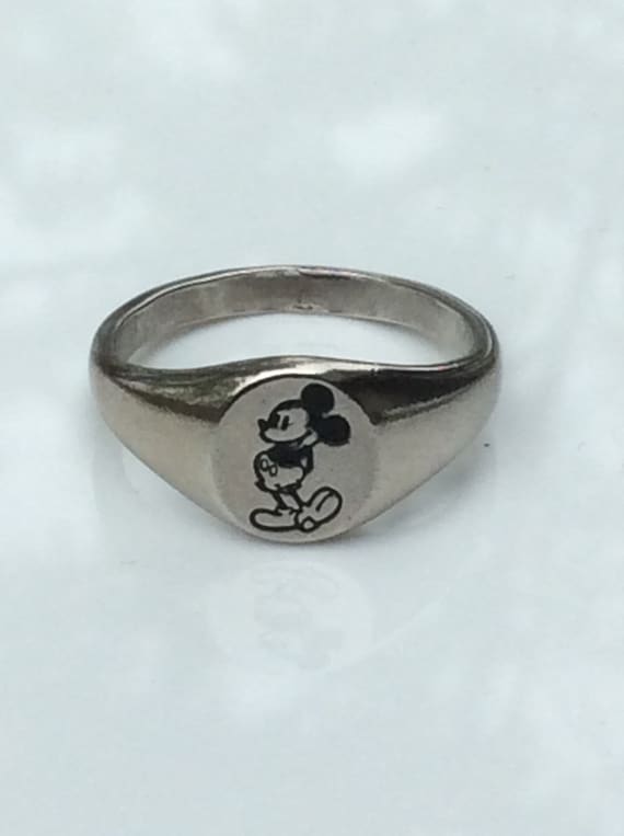 Disney woman or child Mickey Mouse ring sterling silver