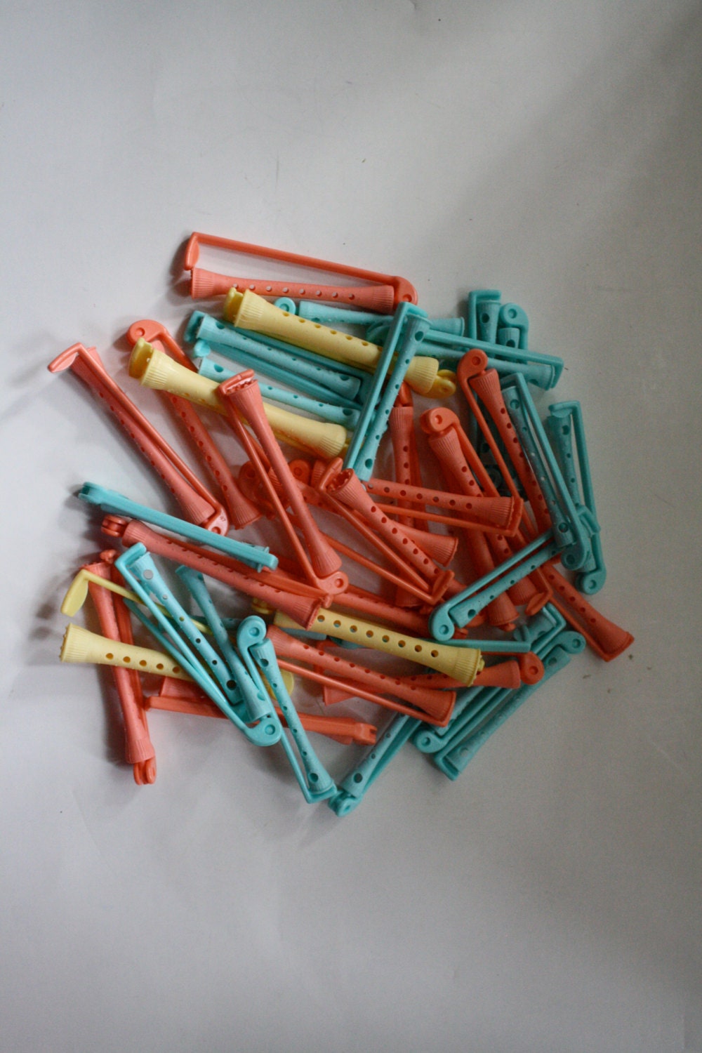 Vintage Collection of Perm Rods Curve n body 40 Plastic hair