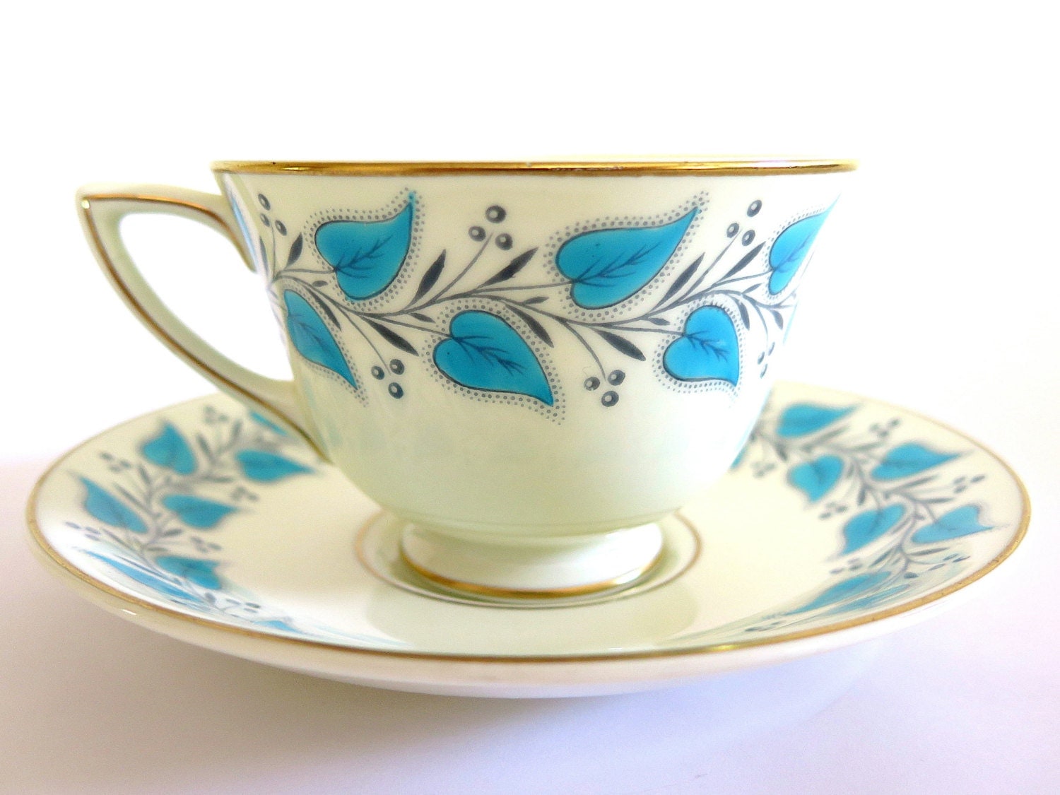 Vintage Royal Doulton Tea Cup Saucer Coventry Blue Turquoise