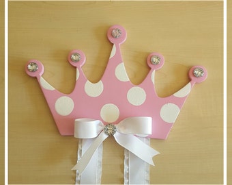 Baby hair bow holder, hair bow holder, hair bow organizer, baby girl shower gift, princess, princess bow holder, nursery decor, baby girl