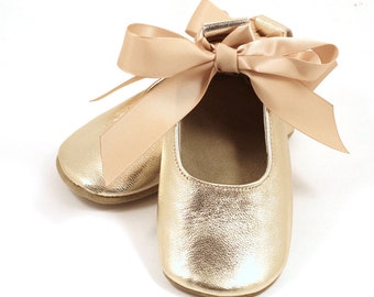 Gold baby ballet flats, baby girl shoes, flower girl shoes, baby shower gift, birthday shoes, shoes for baby girl, ballet shoes for girls