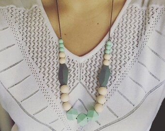 Silicone Beads Teething Necklace / Nursing Necklace Jewelry for Mom and Baby Shower Gift Toy - Bliss