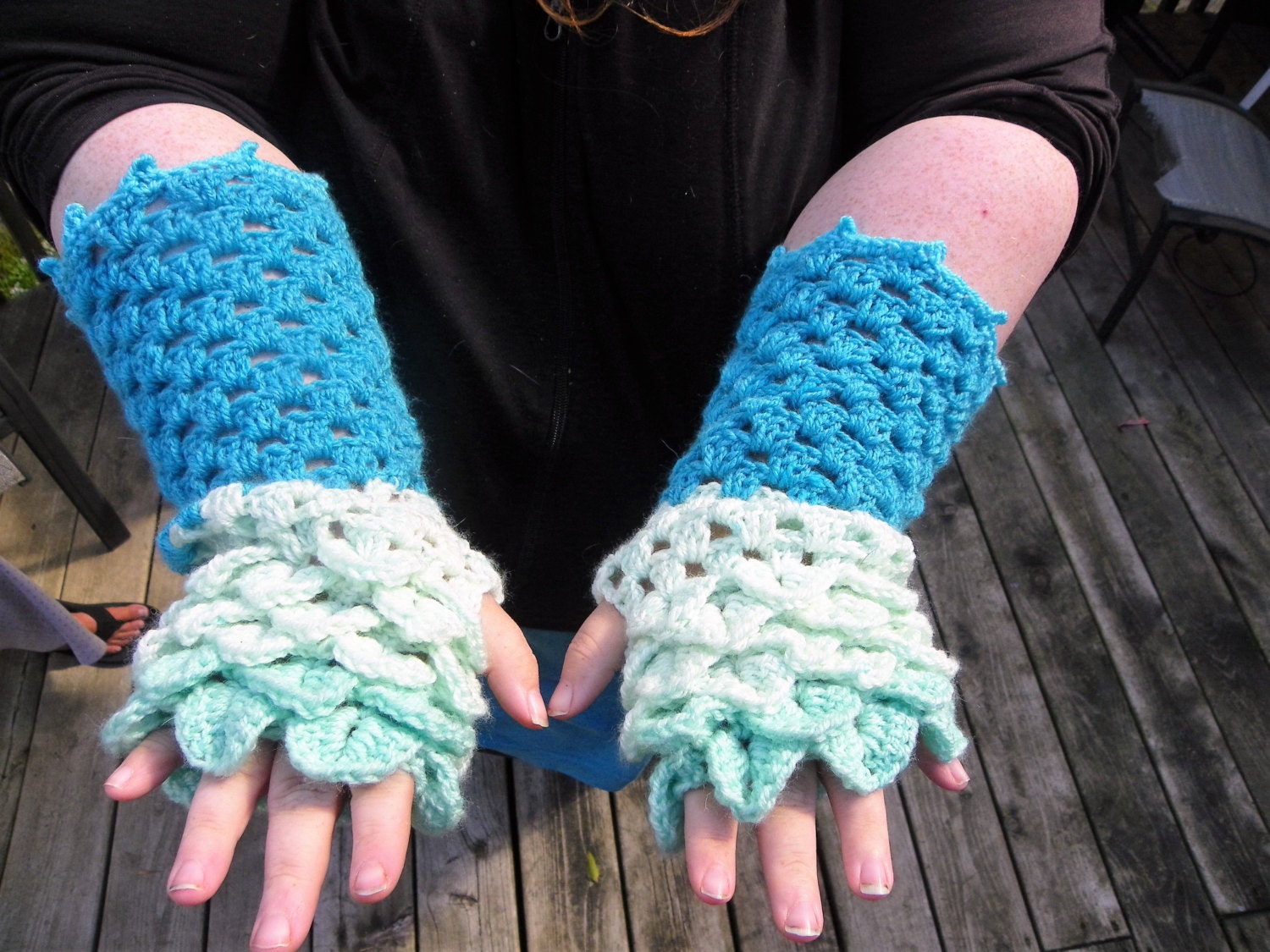 Crochet Dragon Scale Fingerless gloves Fingerless Dragon