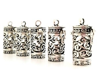 Extra Large Locket / Locket Pendant / Aromatherapy Pendants / / Wholesale Lockets / Cage Pendants / Large Pendant / Antique Silver Locket