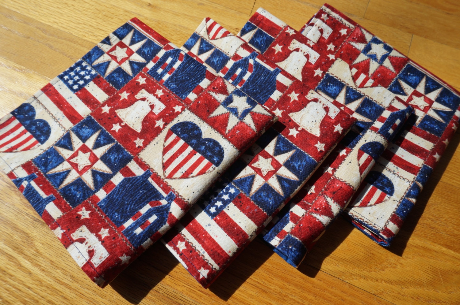 Americana Cloth Napkins Large Reversible Set of 4 American