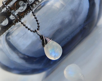 Moonstone Necklace, Rainbow Moonstone Necklace, Moonstone Jewelry, Small Oxidised Silver Moonstone Pendant, Gift for Her, Handmade Blissaria
