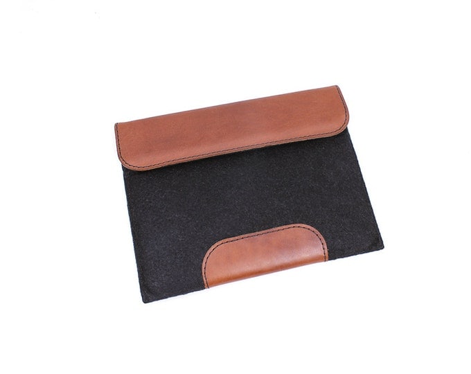 iPad case - iPad Pro case - Personalized ipad cover - felt ipad sleeve - tablet case - iPad Mini Cover - handcrafted custom size - leather
