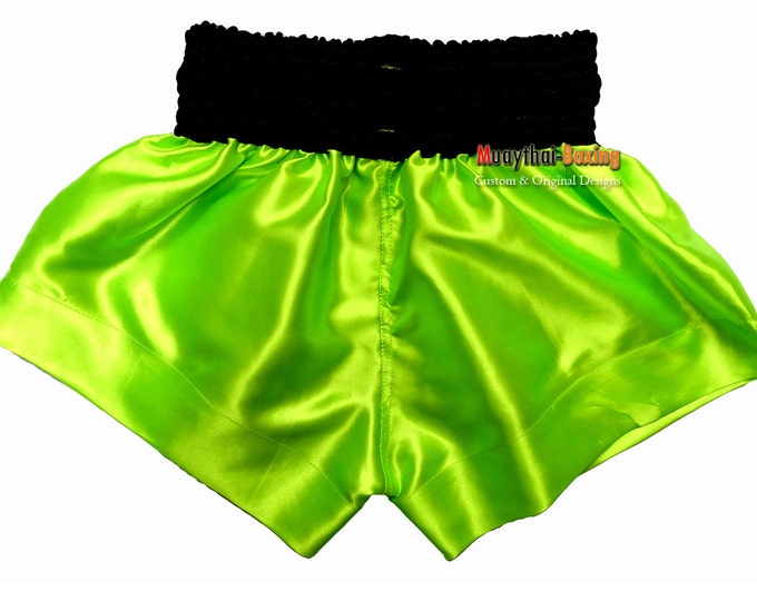 Baramee Muay Thai Boxing Shorts for Training and Sparring - LIGHT GREEN