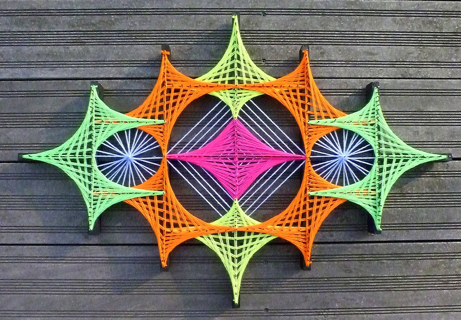 String Art MagicEye