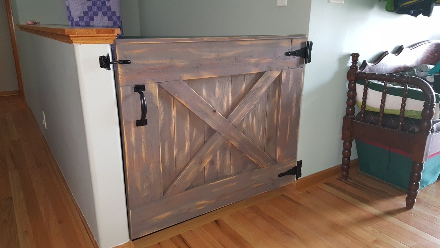 Barn door dog gate Clearance
